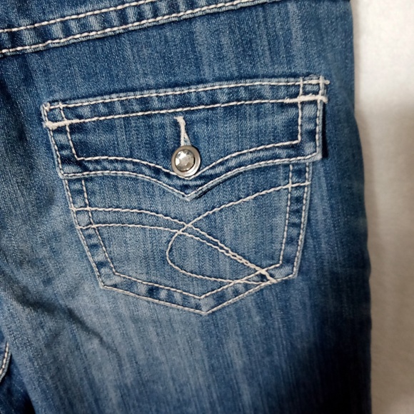 INC capri rhinestone jeans with rolled cuff in medium wash size 4 - Picture 4 of 5